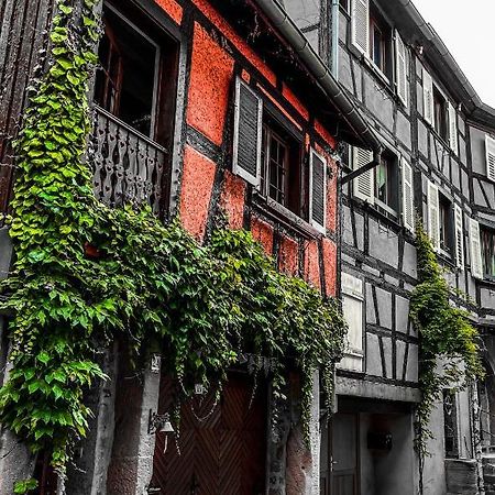 La Maison Rouge Au Coeur De La Ville. Riquewihr Esterno foto