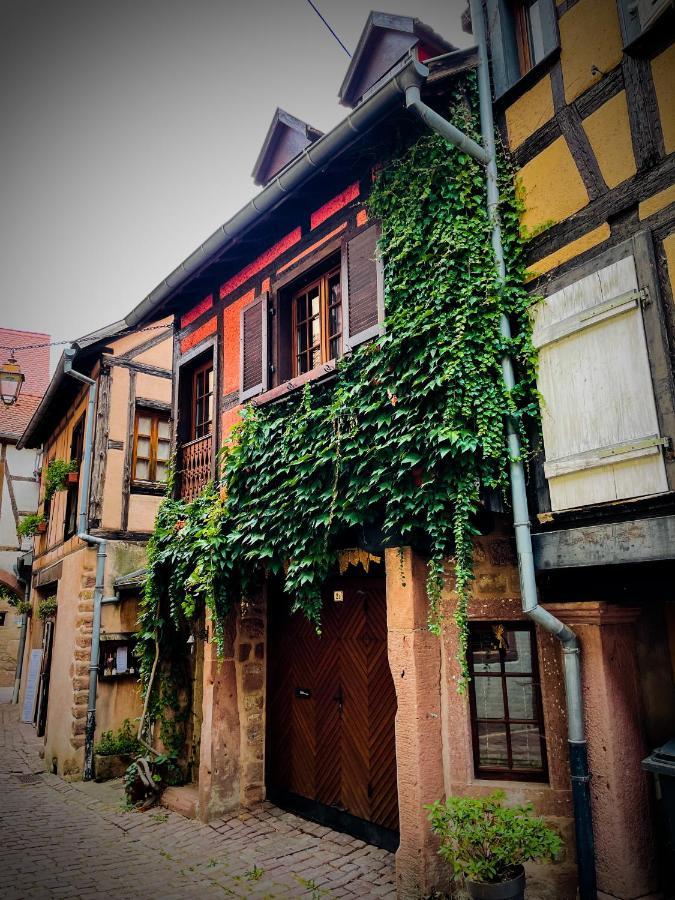 La Maison Rouge Au Coeur De La Ville. Riquewihr Esterno foto